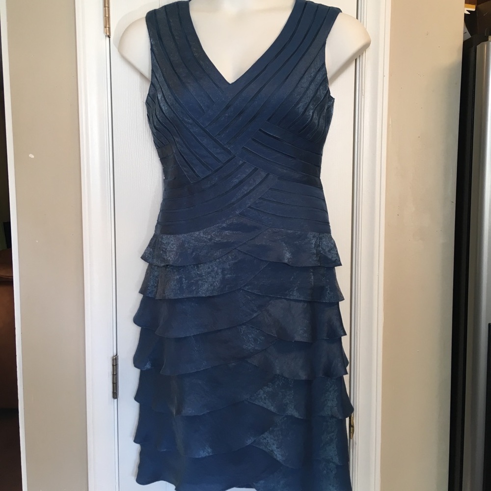 Adrianna Papell Blue V-neck Pleated Sheath Dress